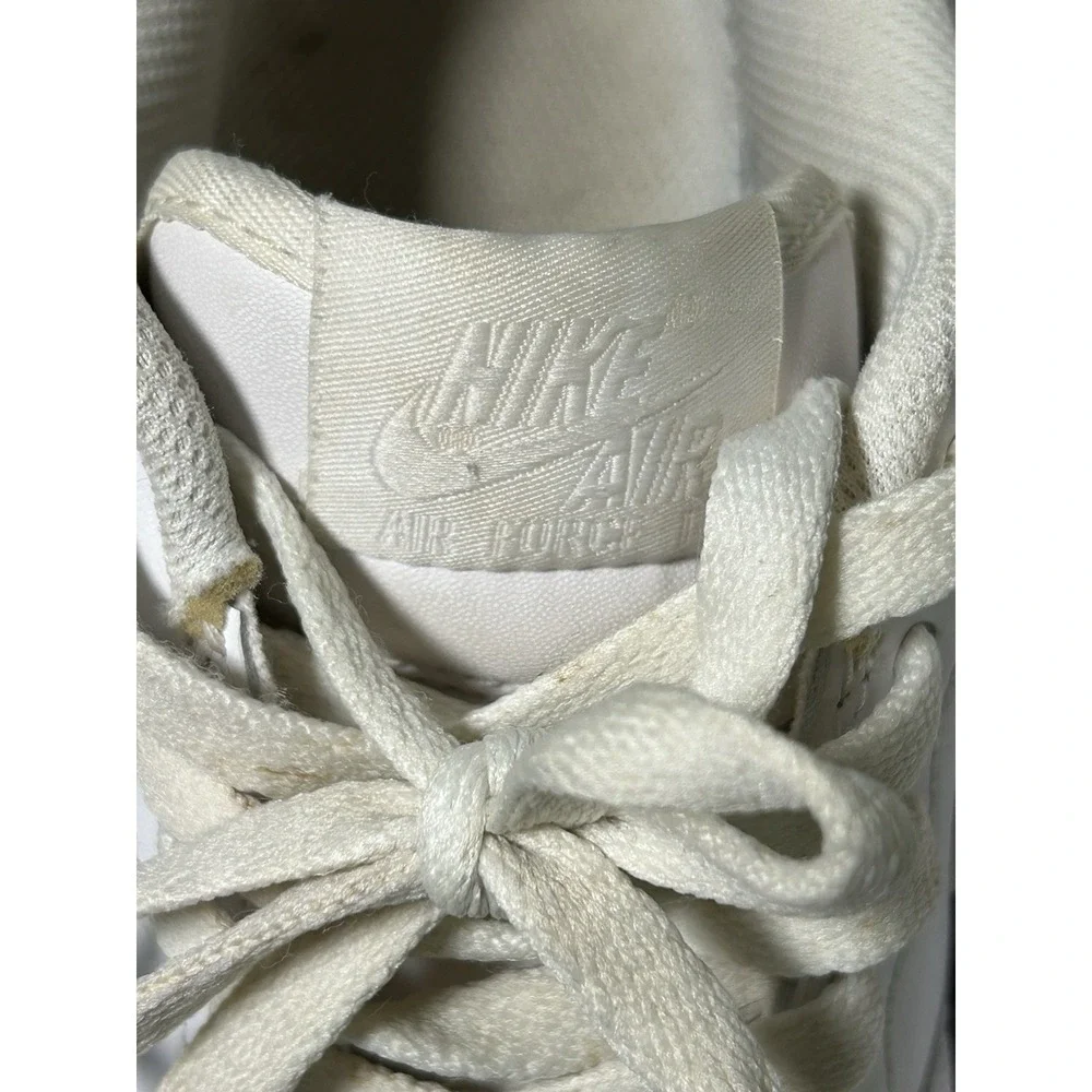 Nike Air Force 1 '07 Shoes Womens Size 8 White Leather Cushioned DD8959-100